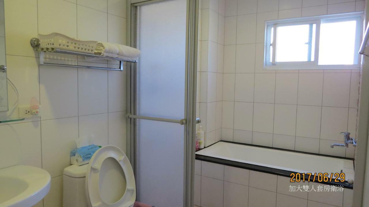 2013 Homestay T'ai-tung Zewnętrze zdjęcie